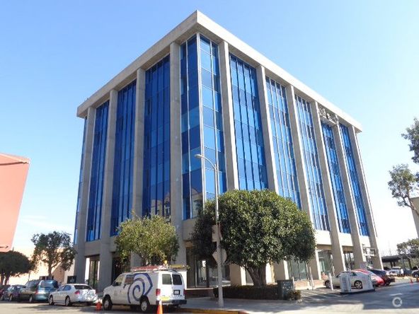 13274 Fiji Way, Marina del Rey, CA 90292